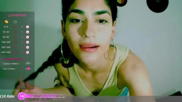 Image 3 of tati_canela Stream on Chaturbate on 23 months ago