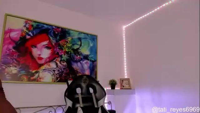Image 8 of tati_reyes Stream on Chaturbate on 25 days ago
