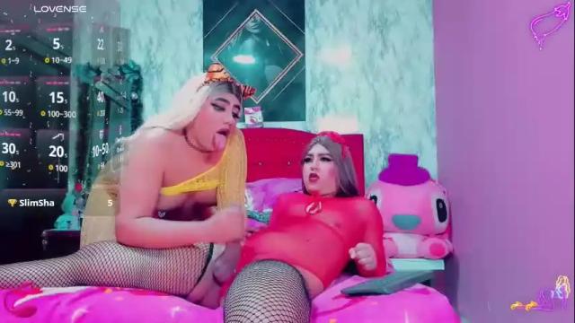 Image 3 of tatiana_kiiss Stream on Chaturbate on 1 month ago