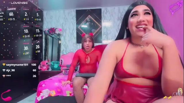 Image 4 of tatiana_kiiss Stream on Chaturbate on 1 month ago