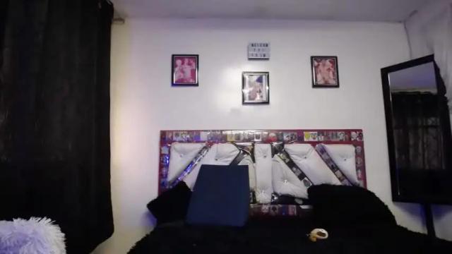 Image 4 of tatiana_ninfomaniaca Stream on Chaturbate on 13 months ago