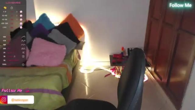 Image 12 of tatiana_oficial Stream on Chaturbate on 14 months ago