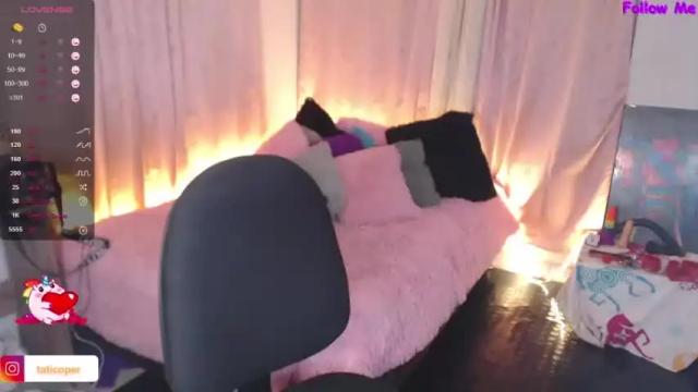Image 3 of tatiana_oficial Stream on Chaturbate on 12 months ago