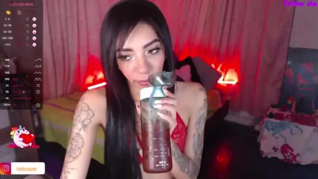 Image 7 of tatiana_oficial Stream on Chaturbate on 12 months ago