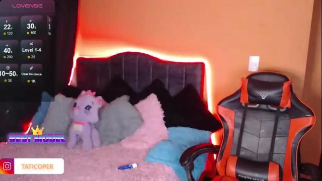 Image 8 of tatiana_oficial Stream on Chaturbate on 2 months ago