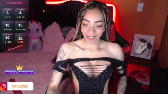 Image 10 of tatiana_oficial Stream on Chaturbate on 2 months ago