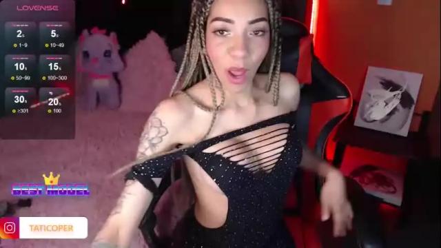 Image 2 of tatiana_oficial Stream on Chaturbate on 2 months ago
