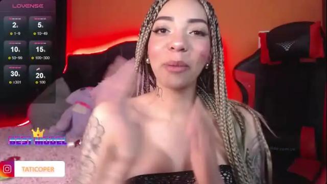 Image 3 of tatiana_oficial Stream on Chaturbate on 2 months ago