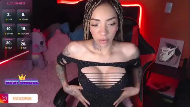 Image 4 of tatiana_oficial Stream on Chaturbate on 1 month ago