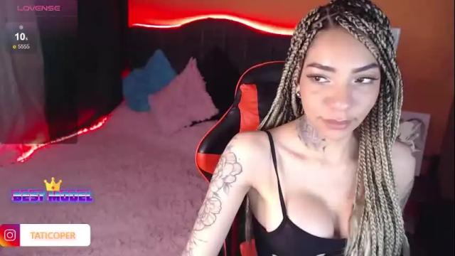 Image 12 of tatiana_oficial Stream on Chaturbate on 1 month ago