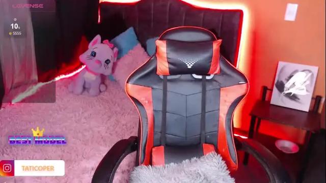 Image 2 of tatiana_oficial Stream on Chaturbate on 1 month ago