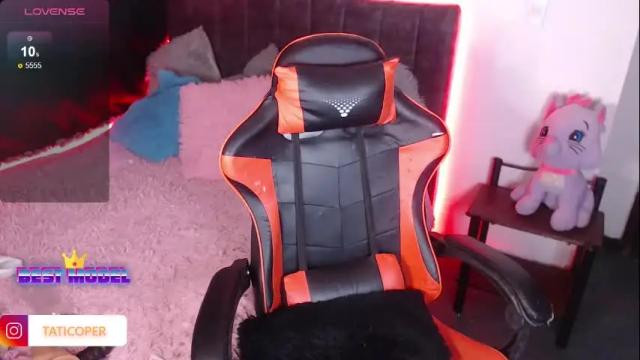 Image 11 of tatiana_oficial Stream on Chaturbate on 8 days ago