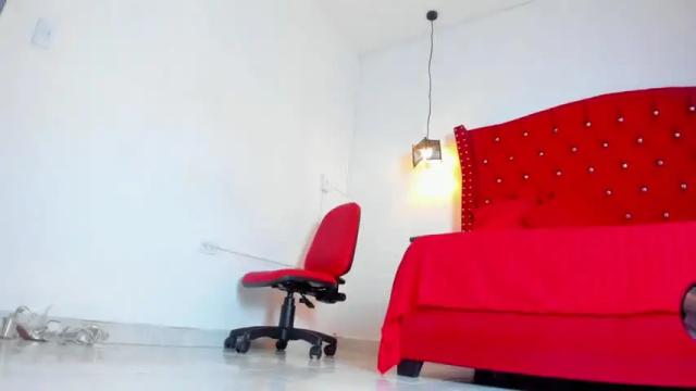 Image 4 of tatiana_sala Stream on Chaturbate on 20 months ago