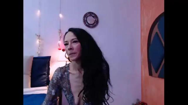 Image 12 of tatianapotterr Stream on Chaturbate on 14 months ago