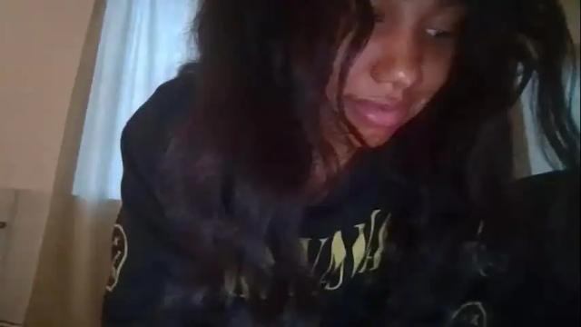 Image 4 of tatiannatease Stream on Chaturbate on 15 months ago