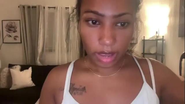 Image 3 of tatiannatease Stream on Chaturbate on 1 month ago