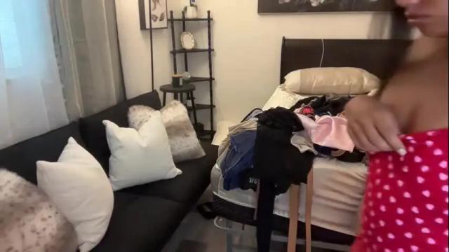 Image 10 of tatiannatease Stream on Chaturbate on 1 month ago