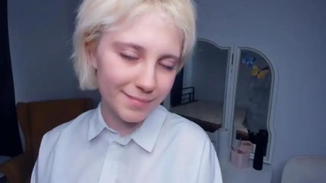Image 11 of tatibronks Stream on Chaturbate on 15 months ago