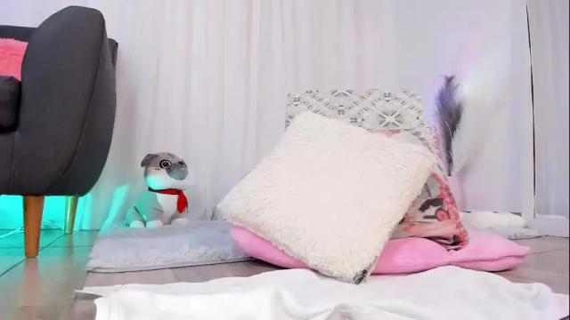 Image 10 of tatikiss_ Stream on Chaturbate on 1 month ago
