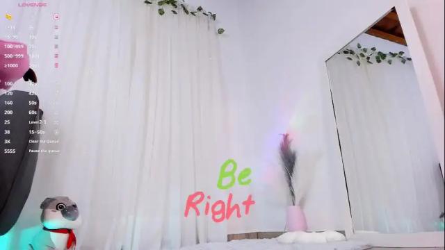 Image 10 of tatikiss_ Stream on Chaturbate on 1 month ago