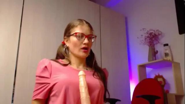 Image 7 of tatjandrwshow Stream on Chaturbate on 1 month ago