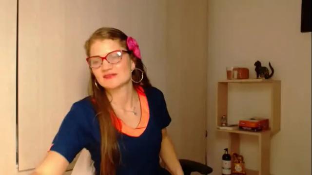 Image 3 of tatjandrwshow Stream on Chaturbate on 1 month ago