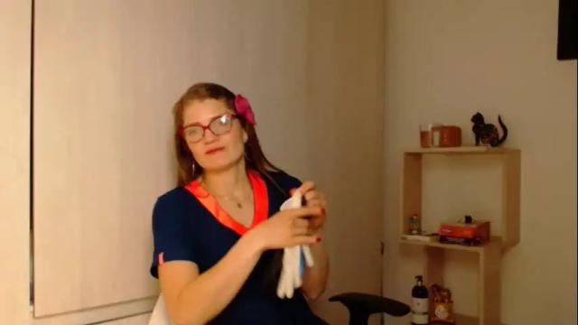 Image 6 of tatjandrwshow Stream on Chaturbate on 1 month ago
