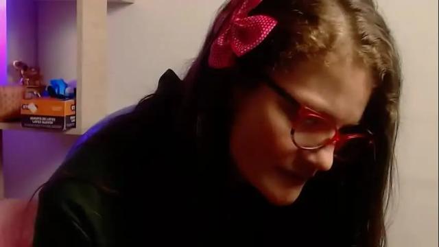 Image 10 of tatjandrwshow Stream on Chaturbate on 26 days ago