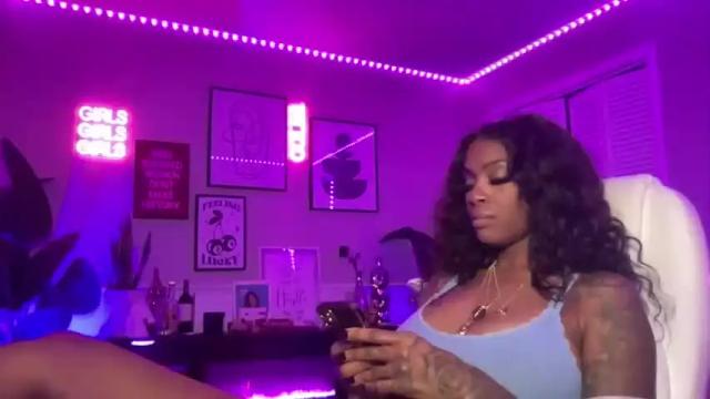 Thumbnail 3, tatted_vixen's Stream at Chaturbate, 17 months ago