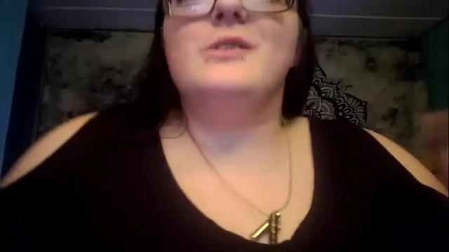 Image 10 of tattedthicc Stream on Chaturbate on 5 days ago