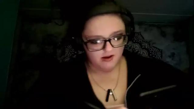 Image 3 of tattedthicc Stream on Chaturbate on 2 days ago