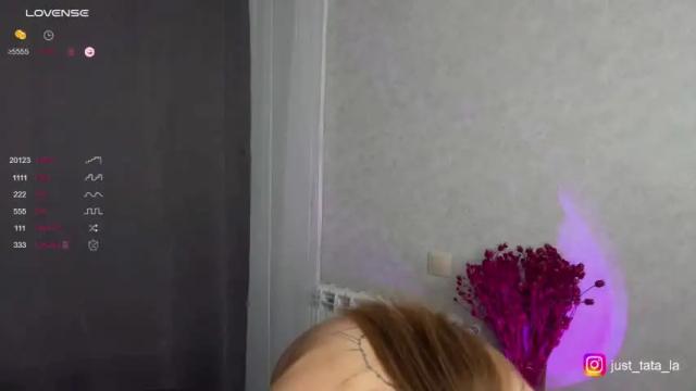 Image 10 of tatti_1 Stream on Chaturbate on 13 months ago