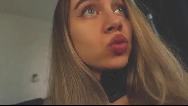 Image 4 of tatti_1 Stream on Chaturbate on 24 days ago