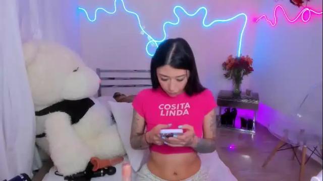 Image 6 of tattoo_highmami Stream on Chaturbate on 3 months ago