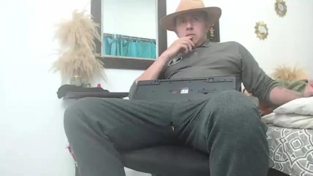 Thumbnail 1, tattoodark_25's Stream at Chaturbate, 21 months ago