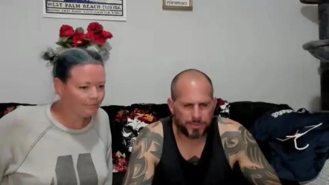 Image 2 of tattooedbondage Stream on Chaturbate on 17 months ago