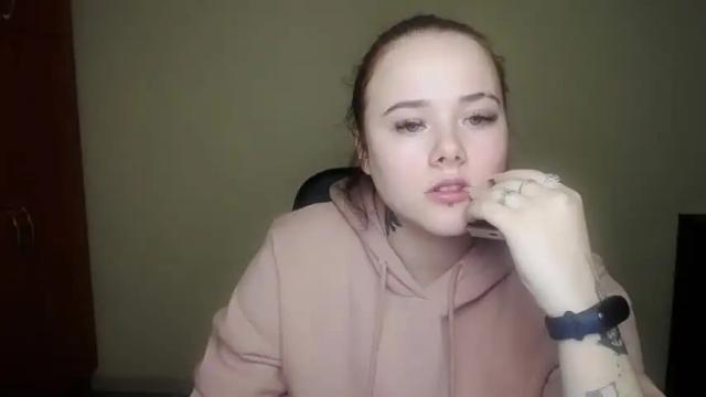 Image 2 of tattoosgirl2 Stream on Chaturbate on 15 months ago