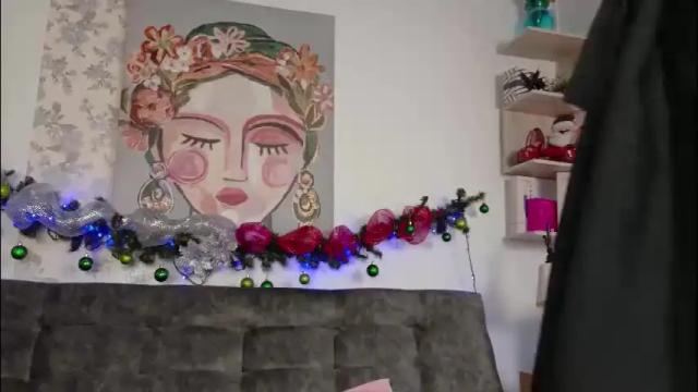 Image 2 of taty_miller Stream on Chaturbate on 28 days ago