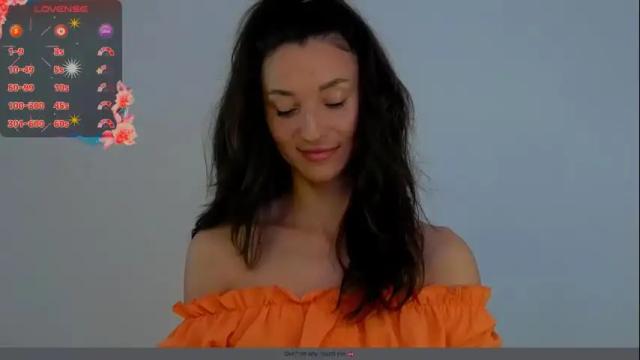 Image 2 of tayakayan Stream on Chaturbate on 24 days ago