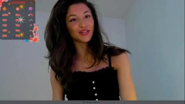 Image 12 of tayakayan Stream on Chaturbate on 7 days ago
