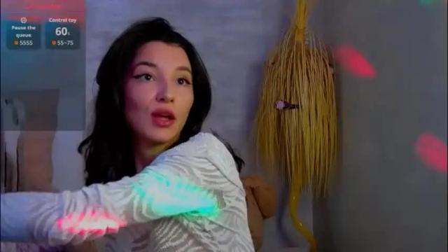 Image 2 of tayakayan Stream on Chaturbate on 1 month ago