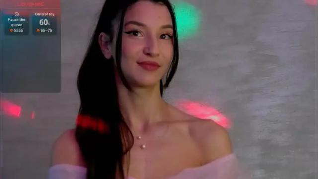 Image 4 of tayakayan Stream on Chaturbate on 25 days ago