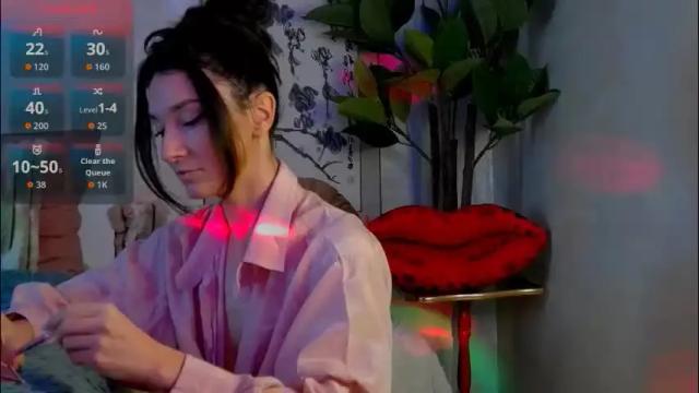 Image 2 of tayakayan Stream on Chaturbate on 15 days ago