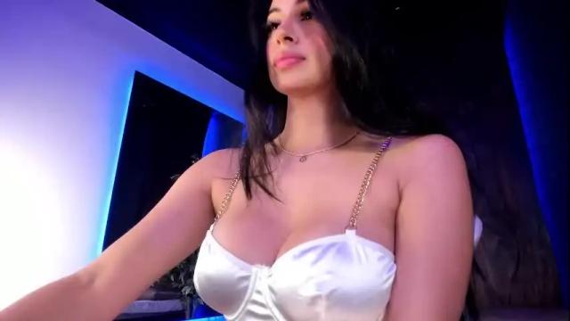 Image 4 of taylor_jonnees Stream on Chaturbate on 2 months ago