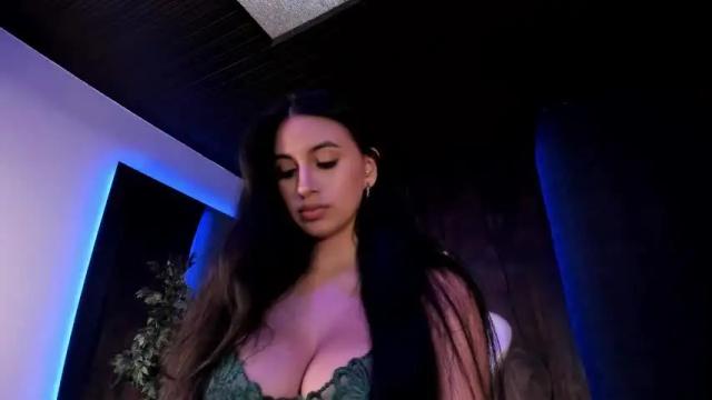 Image 12 of taylor_jonnees Stream on Chaturbate on 1 month ago