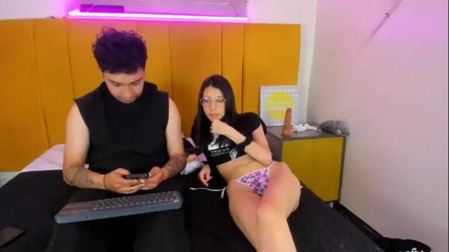 Image 2 of taylor_n_conor Stream on Chaturbate on 7 days ago