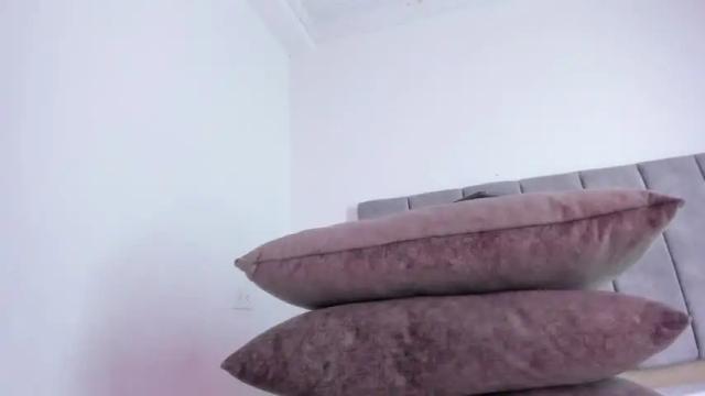 Image 10 of taylor_suxx Stream on Chaturbate on 14 months ago