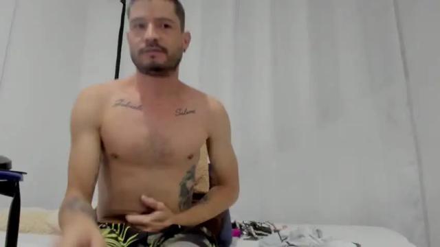 Image 2 of taylorandmax Stream on Chaturbate on 13 months ago
