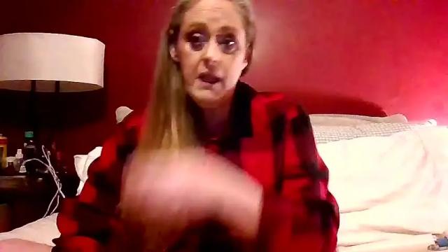 Image 8 of taylorhillz Stream on Chaturbate on 14 months ago
