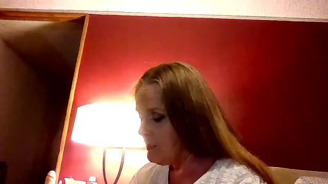 Image 3 of taylorhillz Stream on Chaturbate on 16 months ago
